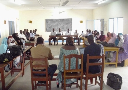 Article : Ab&eacute;ch&eacute;: Des associations des jeunes en qu&ecirc;te du savoir